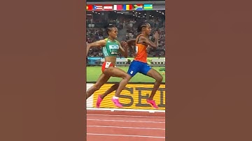 Sifan Hassan Trips in the Women’s 10,000m at World Athletics Championships 😳