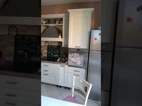 Video AGENZIA IMMOBILIARE ABITARE LIVORNO TEL 0586 867524 www.abitaremediazionimmobiliari.it