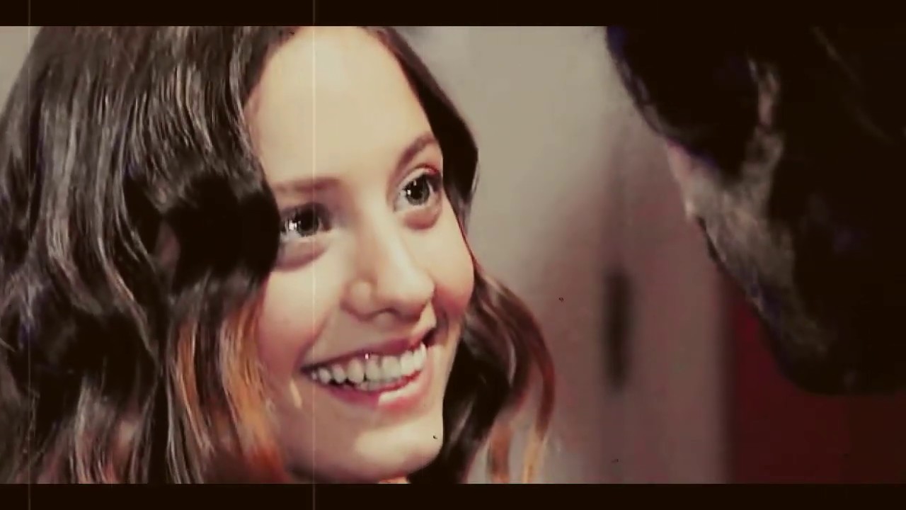 Sara y Lucas - Rewrite The Stars