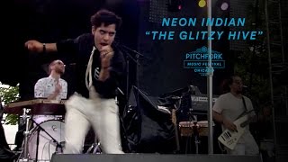 Neon Indian Perform "The Glitzy Hive" | Pitchfork Music Festival 2016 chords