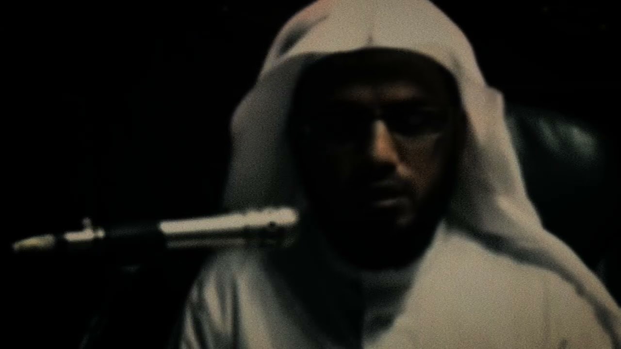 صوته أخذ قلبي بدون ما أحس🥹🎧