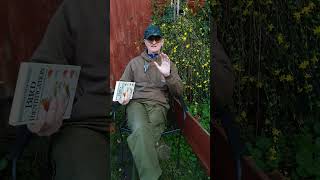 Book Recommendation For Improver Birdwatchers #giftidea #christmas #birdidentification