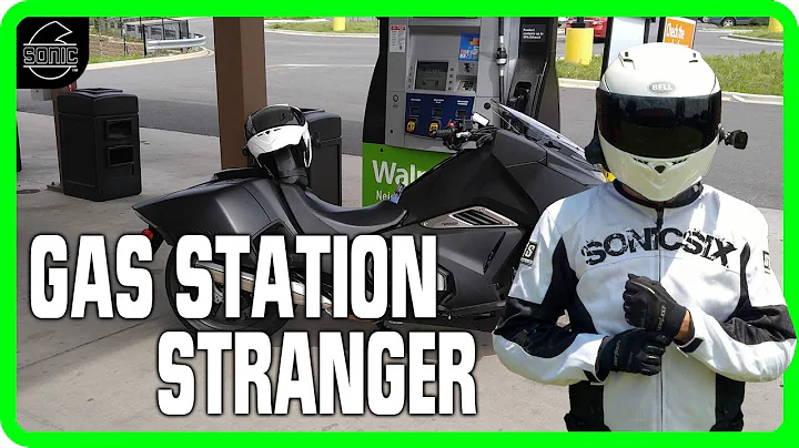 Motovlog: Gas Station Stranger Admires The Honda NM4