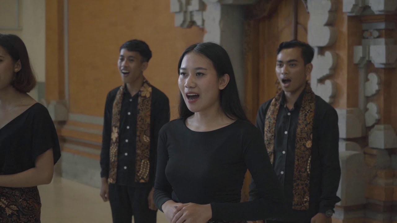 Lomba Mars Perguruan Tinggi HUT LLDIKTIVIII Universitas  Mahasaraswati Denpasar