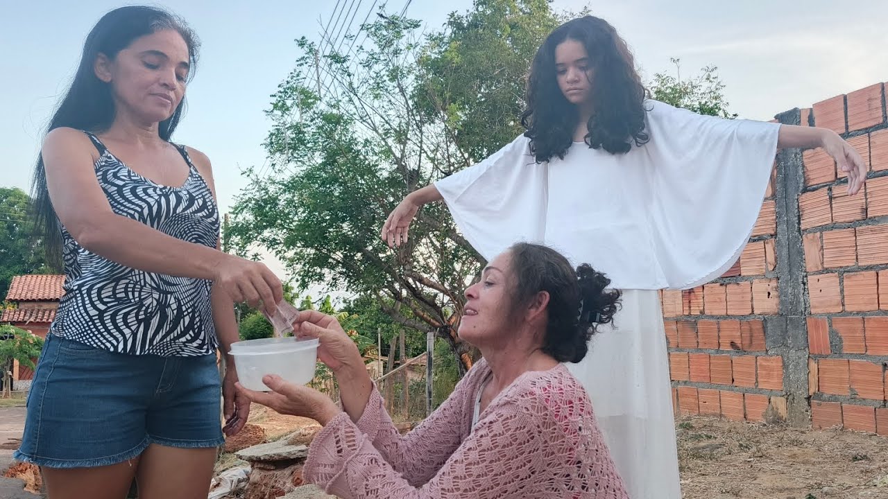 Mulher se fingia de defeciente para enganar as pessoas, olha só no que deu