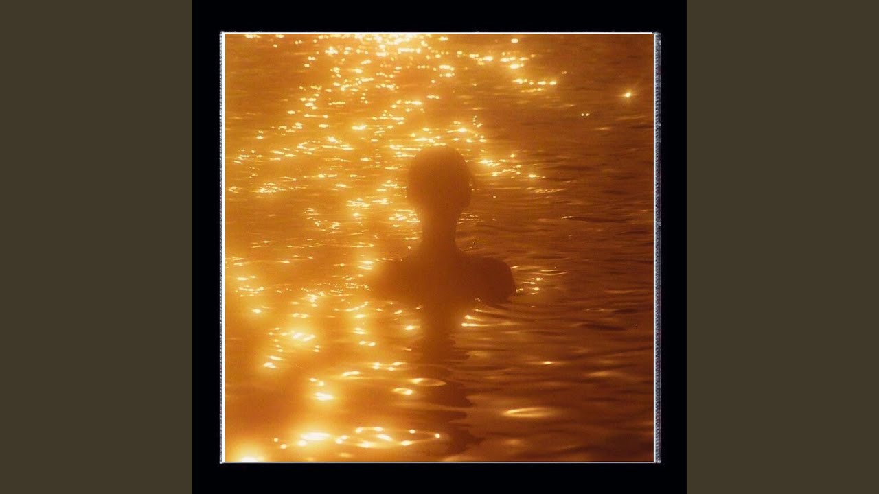 Watch SONNE on YouTube Watch SONNE on YouTube