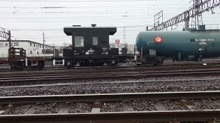2014,8,9　貨物列車9863レ　いろいろ付いてました！！