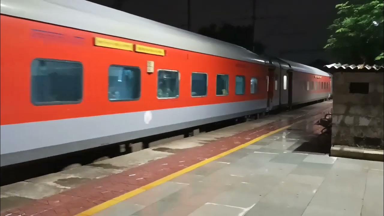 22946 Saurashtra Mail 22945 Saurashtra Mail Chandlodiya Arrival
