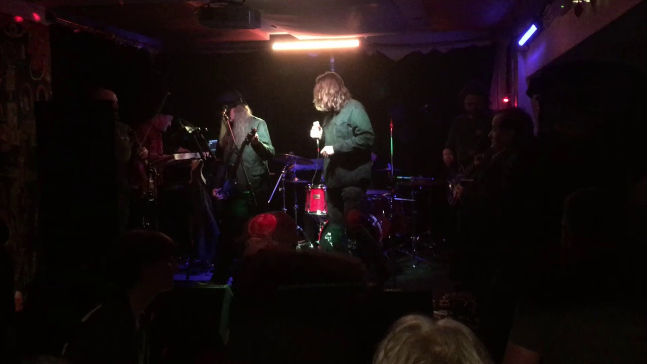 The lab - YouTube