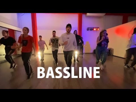 SATOSHI TOMIIE - BASSLINE | Mr.Favo House Dance Class | @andrea_favoriti