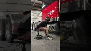 What is your pattern or process for polishing complete trucks? @Levi_2_Cold got this one locked.