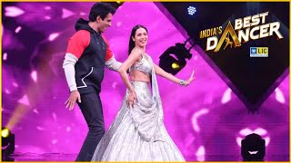 India's Best Dancer Show | Sonu Sood Dances With Malaika Arora On 'Munni Badnam Hui' | Watch Video