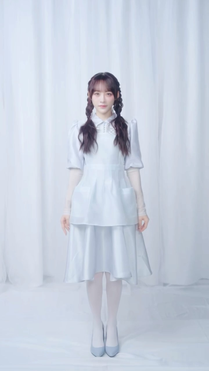 劇薬中毒 」研究員衣装 全身Dance ver.👩🏻‍🔬🧪 #イコールラブ