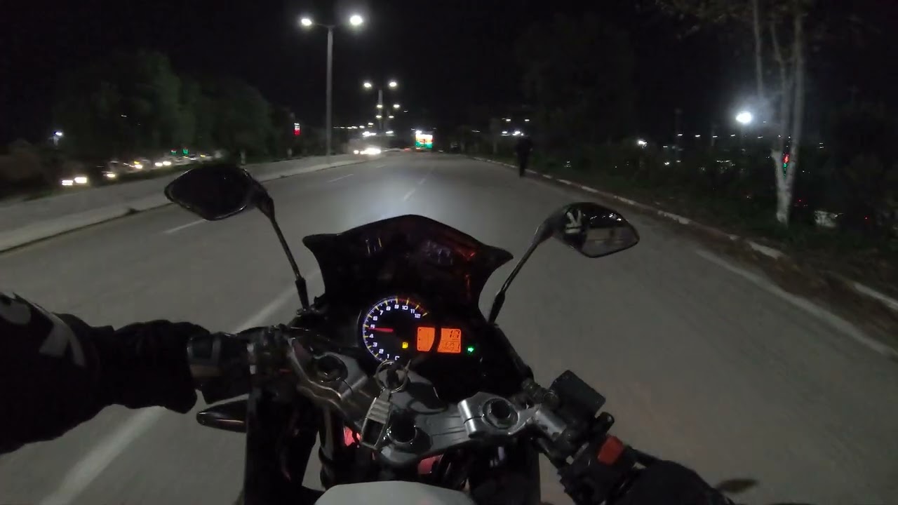 أجواء مبارة في ملعب حسين أيت أحمد شبيبة القبائل مع مولودية الجزائر في 02/01/2026