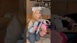 I actually forgot to bring the sunscreen because I put it in this random luggage when I was packing.