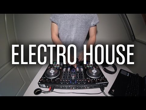 Electro House & Big Room Mix 2017 by Adrian Noble | Traktor S4 MK2 Electro House & Big Room Mix 2017 by Adrian Noble | Traktor S4 MK2