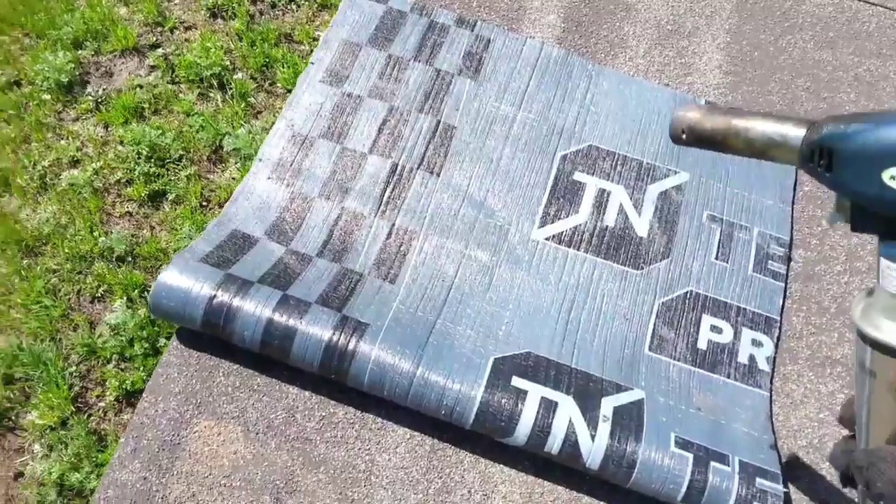 Частичный ремонт мягкой кровли. Заплатка на крышу. - YouTube