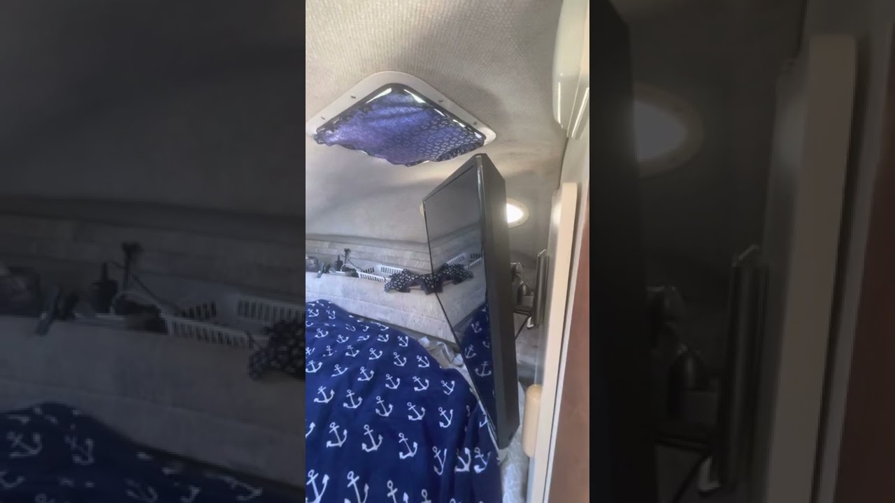 1994 Searay 250 Express Cruiser