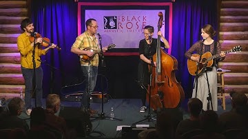 Joe K. Walsh and Sweet Loam with Courtney Hartman perform “The Lake Isle of Innisfree”