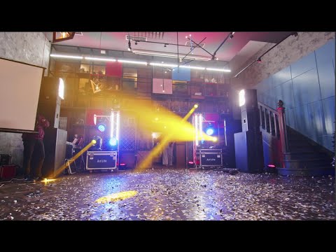 зачем нужен белый свет на ивент? ( "так у диджея и так есть свет")