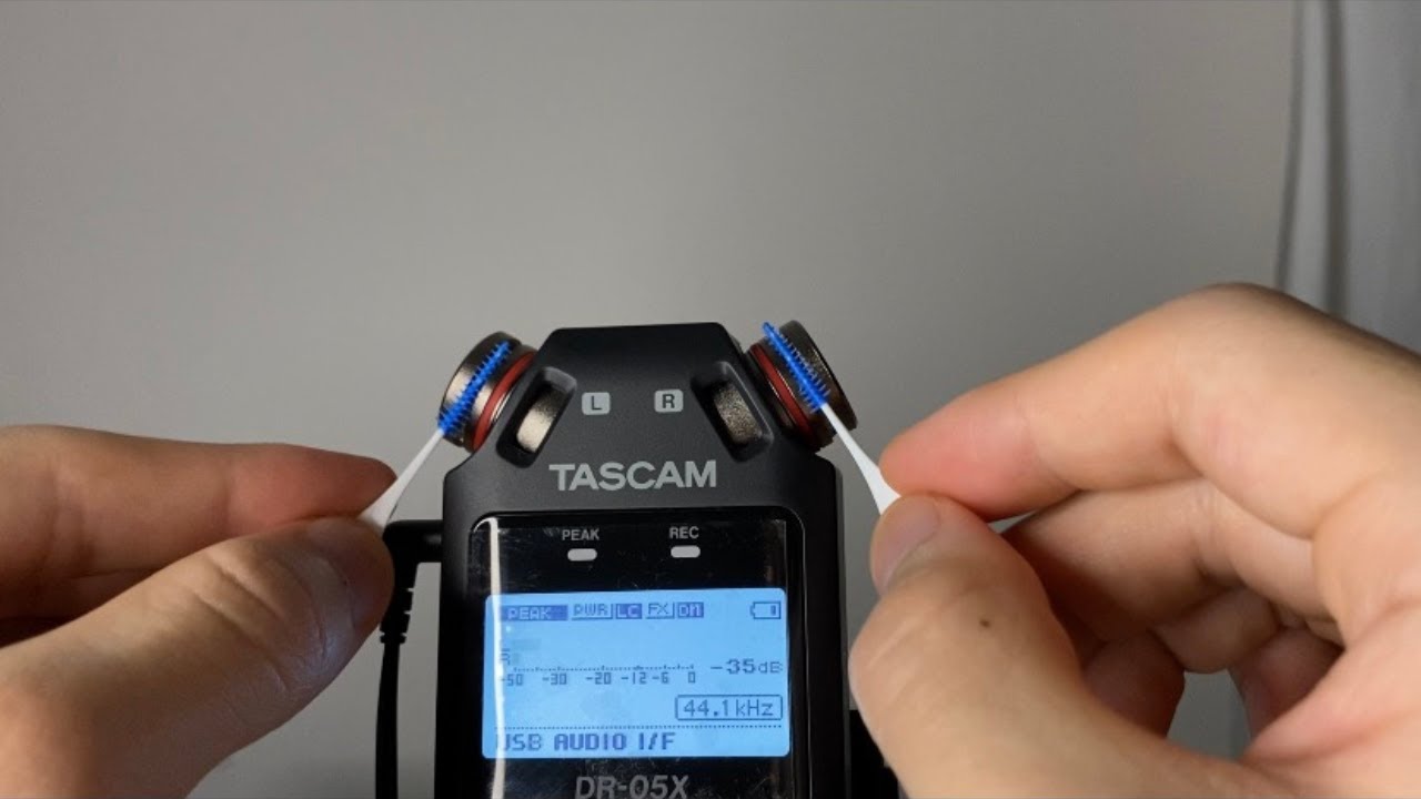 ASMR｜For those who want to sleep reliably! The sound of a prickly rubber brush