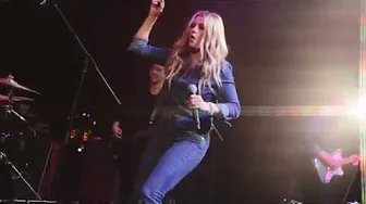 Stephanie Quayle - Whatcha Drinkin 'Bout (Live) Stephanie Quayle - Whatcha Drinkin 'Bout (Live)