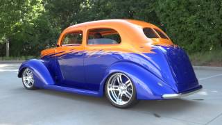136007 1937 Ford Sedan