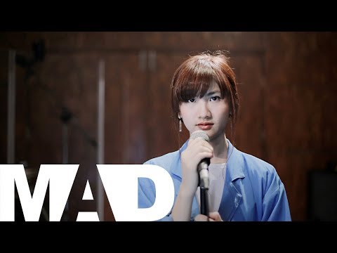 [MAD] เปราะบาง - Bodyslam (Cover) | Peach Panicha