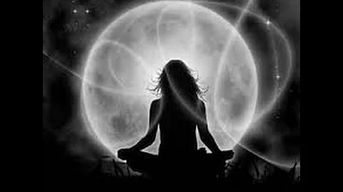 Chandra Namaskara: feel the tranquility of lunar s...