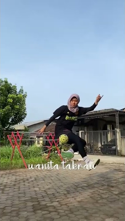 sepak takraw wanita | vidio baru || short vidio || story wa kata kata artis || masipul