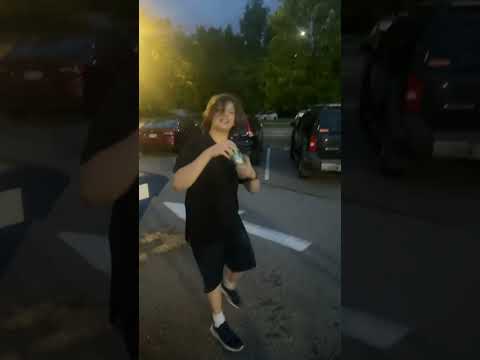 4 idiots shotgunning soda