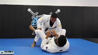 Over under pass trapping opponent's leg - Andre Galvao