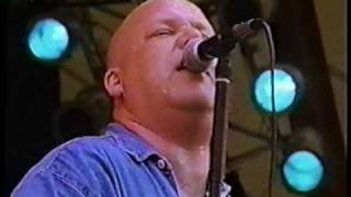 Frank Black performs Headache in concert