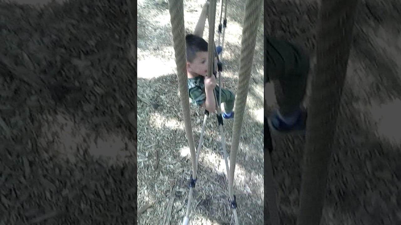 Marek, v parku Mirákulum v Milovicích