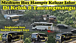 Angkatan Sore Stj Tawangmangu Jakarta Bus Medium Hampir Keluar Jalur Di Kelok 8 Tawangmangu