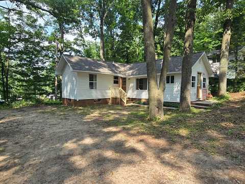632 Goldfinch Street, Gaylord, MI home video tour