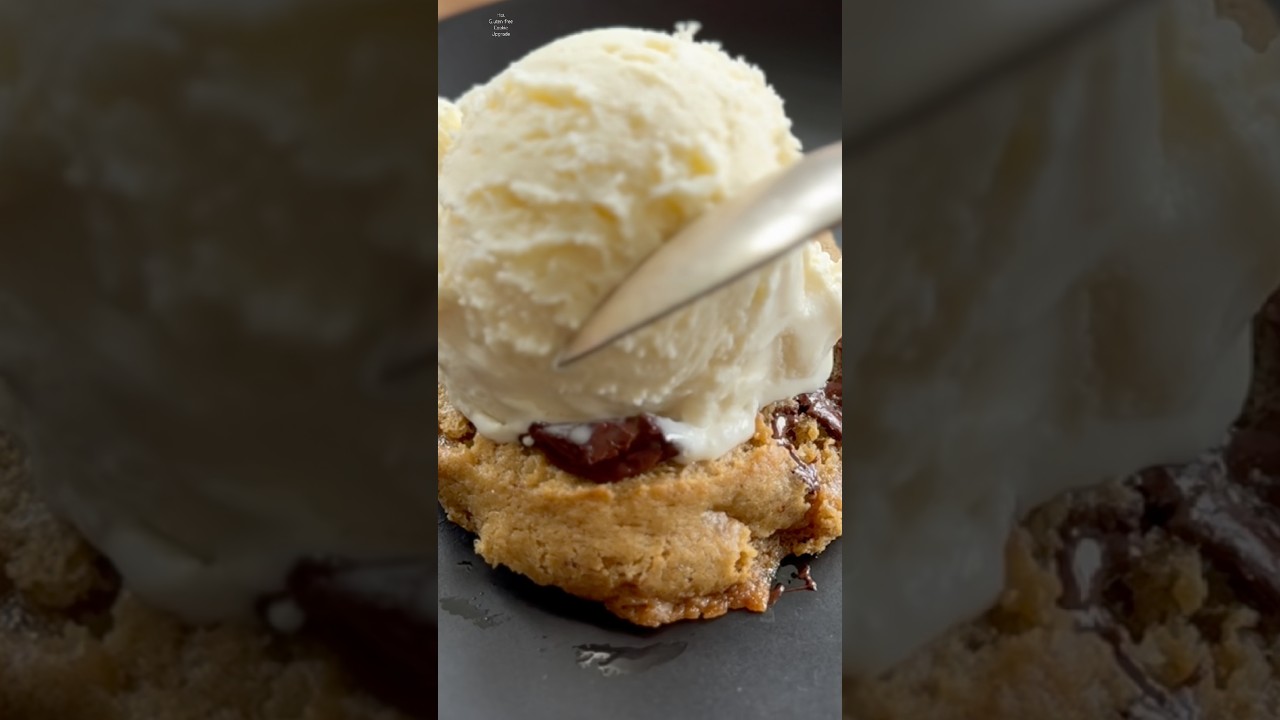 The easiest summer dessert upgrade. #glutenfreebaking #recipe #shorts #cookies