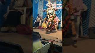 Adi muthu muthu maari amman song by tv.shanmugam avvai shanmugi dance troop