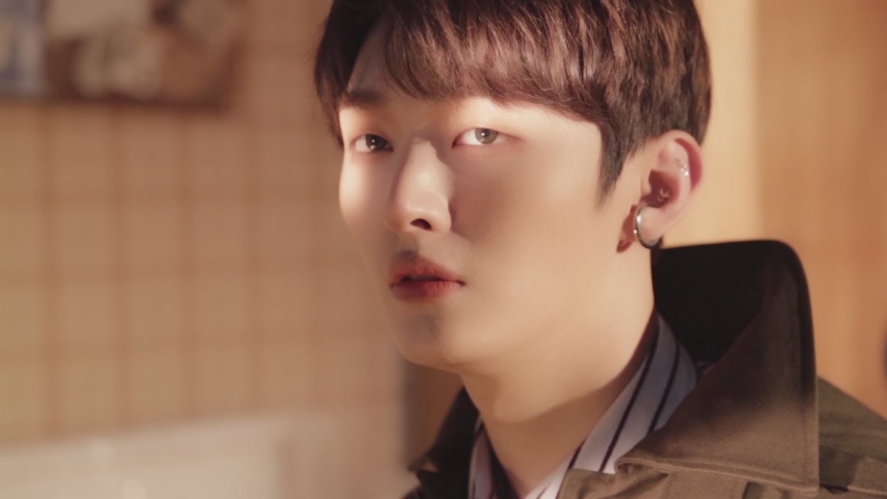 Yoon Jisung(윤지성) - 'Aside' Jacket Making Film