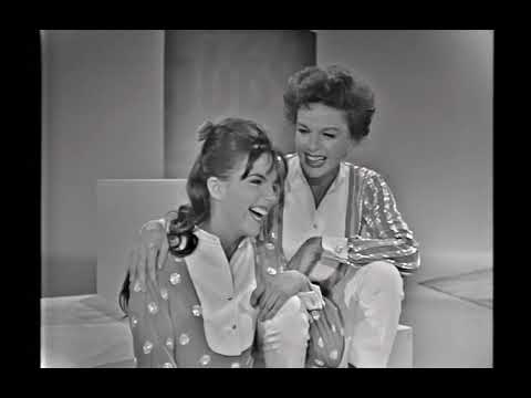Judy Garland x Liza Minnelli - We Could Make Such Beautiful Music Together