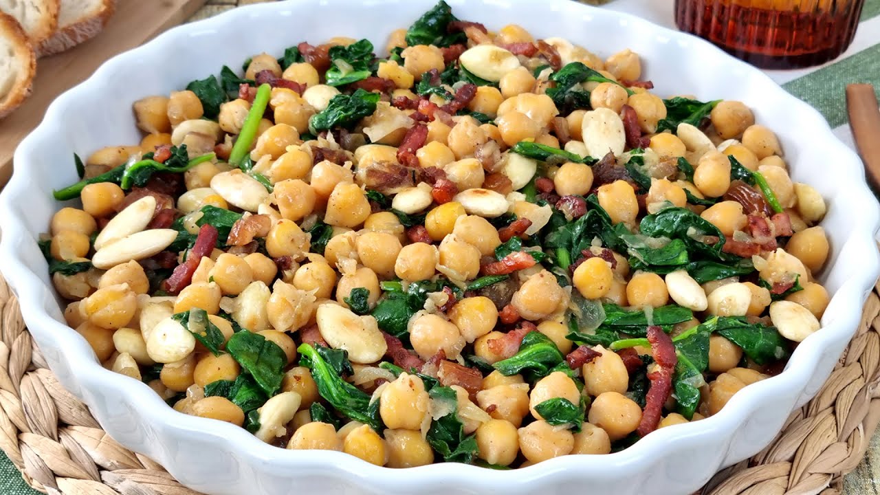 😍 Garbanzos Salteados con Espinacas y Beicon ¡Rápidos, Fáciles y Suculentos!