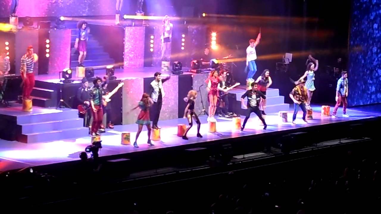 Violetta - On Beat (live)