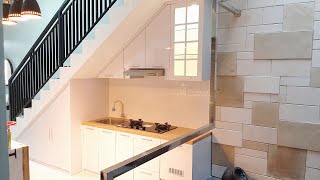 Kitchen set bawah tangga minimalis