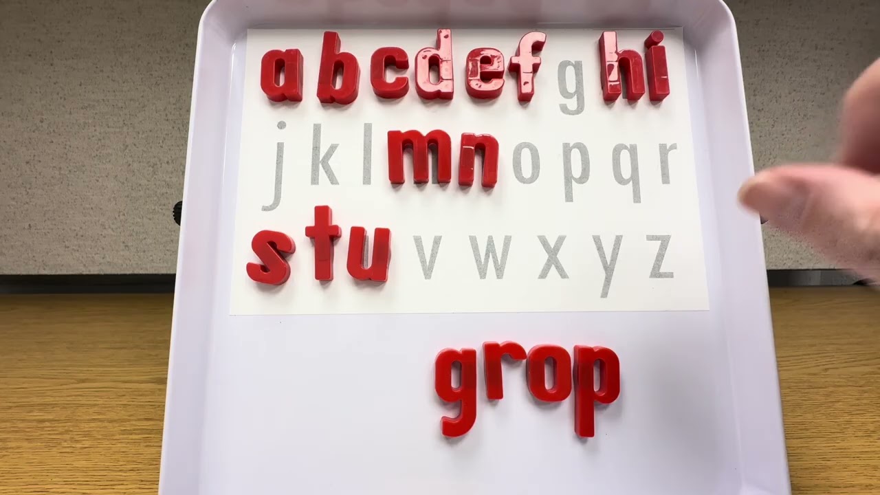 Building words with R blends (clusters) 25