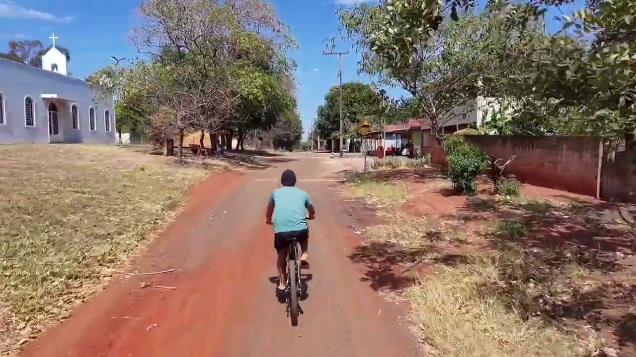 Moro onde não mora quase ninguém 😀