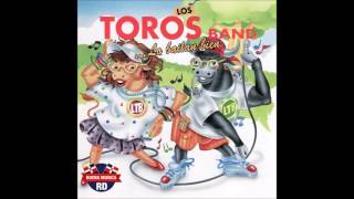 Watch Los Toros Band Las Mujeres Lo Bailan Bien video