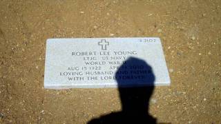 Robert Lee Young Grave Marker