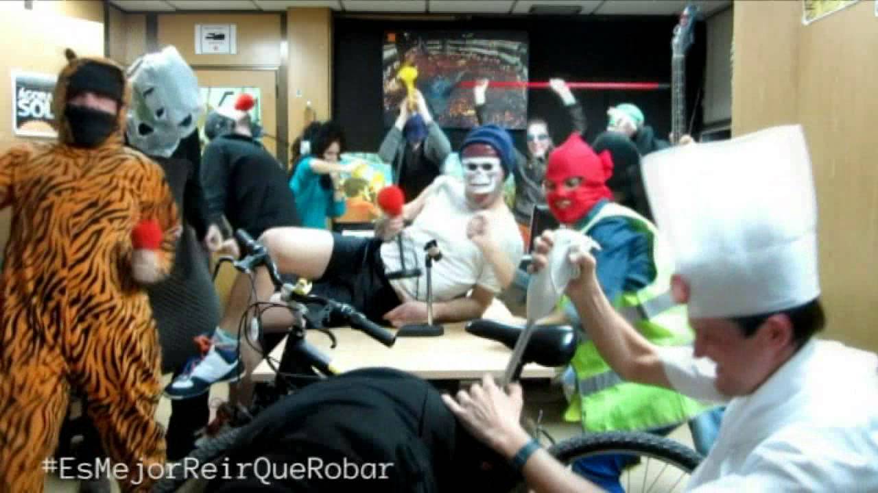 Promo gala "Humor democrático y real" - Agora Sol Radio - (Harlem Shake version)