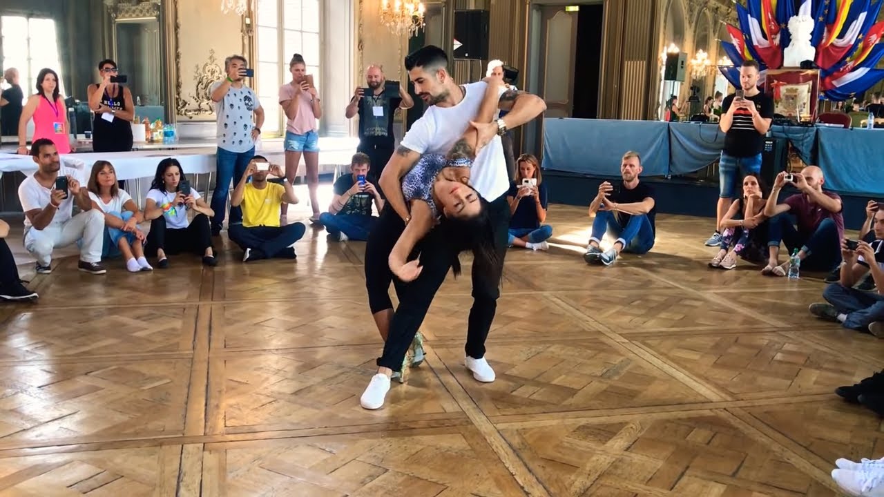 Kike y Nahir [Just the way you are] Bachata Sensual