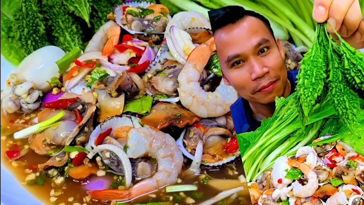 กุ้ง หมึก หอย ทะเลยำน้ำปลาร้า นัวๆแกล้มมะระผักสดๆแซ่บๆ